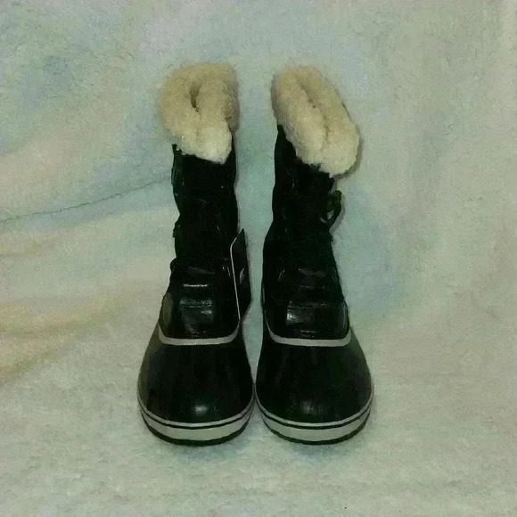 Sorel Winter Carnival Waterproof Boots - Picture 3 of 5